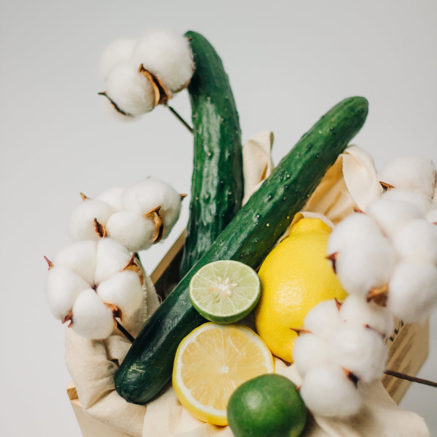 MINI SERIES #06 - Japanese Cucumber, Cotton, Linen, Petitgrain & Musk